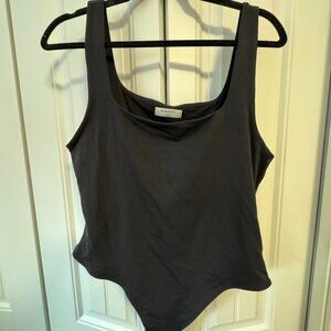 Babaton Original Contour Squareneck Bodysuit
